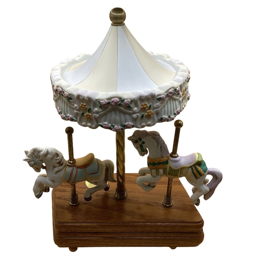 Willits Vtg  2 Horse Carousel Music Figurine-Plays East Side West Side-10" Tall‎